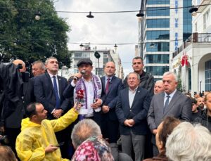 Özgür Özel Artvin’de 15 Kasım seçimini ve adil düzen hedefini anlattı