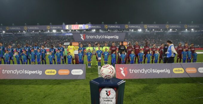 Rizespor – Trabzonspor maçı için 24 kişi hakkında işlem başlatıldı