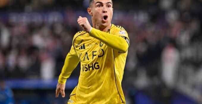 Ronaldo’dan 15 dakikada hat-trick! Hedefine 15 gol kaldı