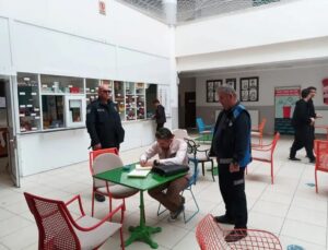 Samsun 19 Mayıs’ta okul kantinleri zabıta, tarım ve polis ekiplerince denetlendi