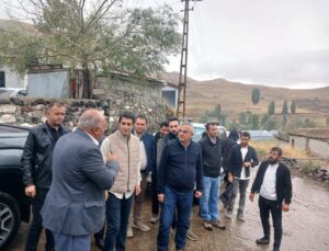 Sarıkamış Kaymakamı Aslantatar, köyleri DSİ Bölge Müdürü ile ziyaret etti