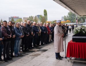 Şarkıcı ve besteci Alpay Nazikioğlu, Ankara’da cenaze namazıyla defnedildi