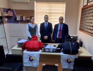 TOBB desteğiyle Tekirdağ’da 500 ihtiyaç sahibi öğrenciye mont yardımı yapıldı