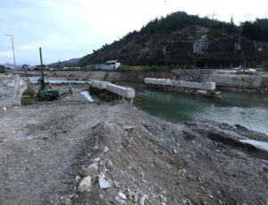 Tokat’ta yıkılan ÇEDAŞ Köprüsü yeniden yapılıyor