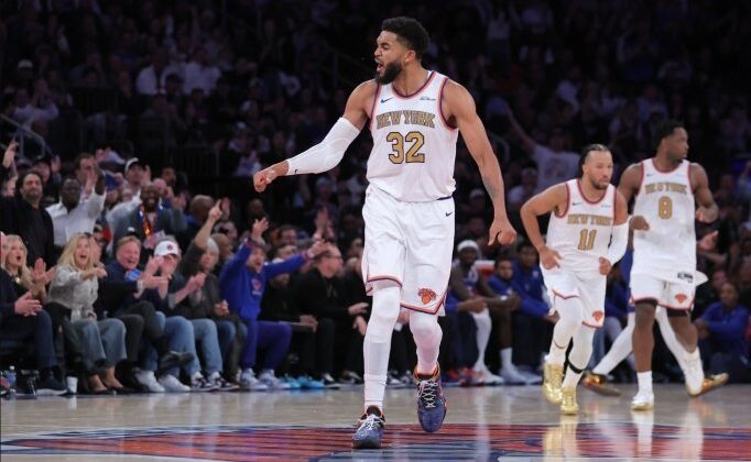Towns’ın sözleşmesi NBA yöneticilerini de ikiye böldü