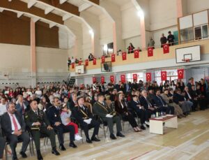 Trabzon’da Of ve Şalpazarı’nda 29 Ekim Cumhuriyet Bayramı programları düzenlendi