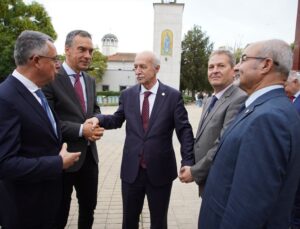 Trakya Üniversitesi heyeti Burgas Free Üniversitesinde yapay zeka projesini görüştü