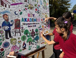 TÜBİTAK destekli projeyle Bartın’da köy okullarında bilim ve sanat kampları başladı