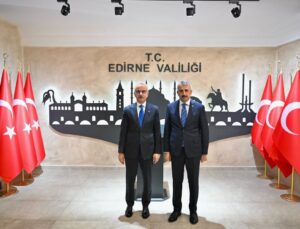 Ulaştırma Bakanı Uraloğlu, Edirne’de hızlı tren hattını Vali Sezer’le değerlendirdi