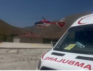 Van Bahçesaray’da yüksekten düşen şahıs ambulans helikopterle Van’a nakledildi