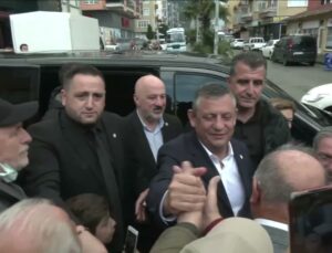 YENİ Parti Genel Başkanı Özel Arhavi’de gıda enflasyonunun yüzde 35 olduğunu söyledi