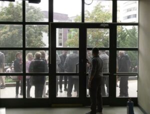 YENİ Parti ve Yeni Yol heyetleri Halk TV Ankara Temsilciliği’ne destek ziyareti yaptı