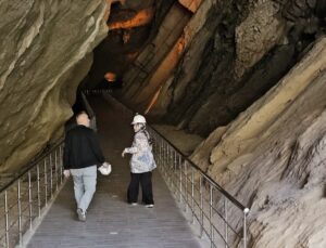 Zonguldak’taki Gökgöl Mağarası 10 günlük onarımın ardından yeniden ziyarete açıldı